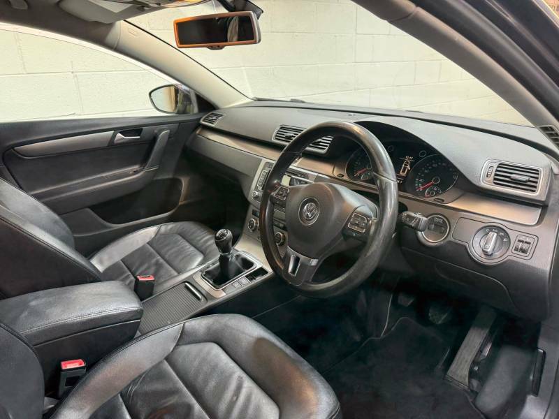 Volkswagen Passat 2.0 Tdi Bluemotion Tech Executive Euro 5 S S Blue #7