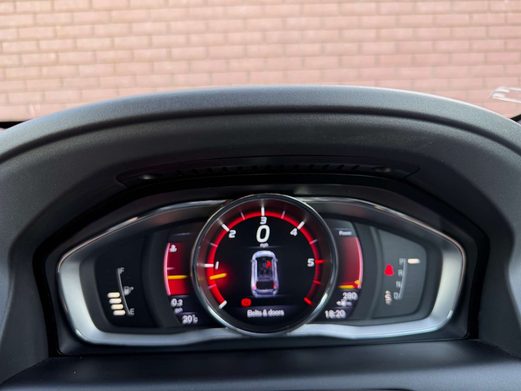 Volvo XC60 2.0 D4 R-design Lux Nav Suv Euro 6 Blue #67
