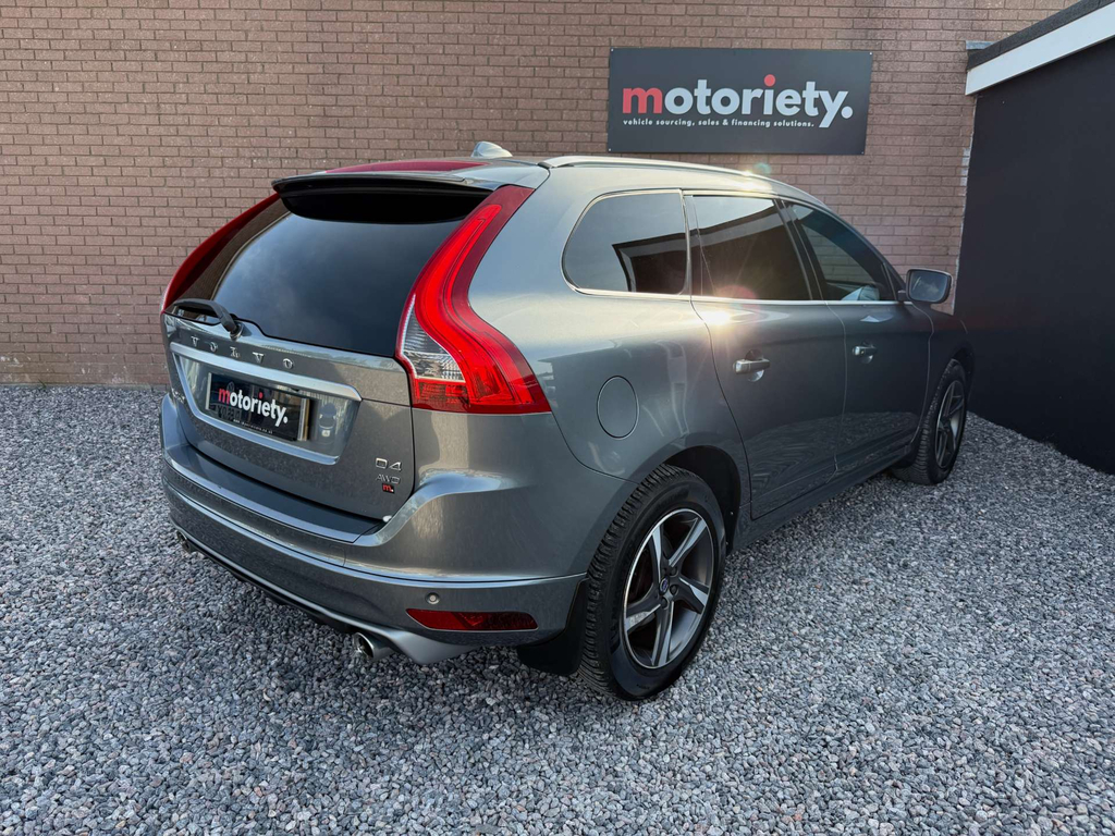 Volvo XC60 2.0 D4 R-design Lux Nav Suv Euro 6 Blue #29