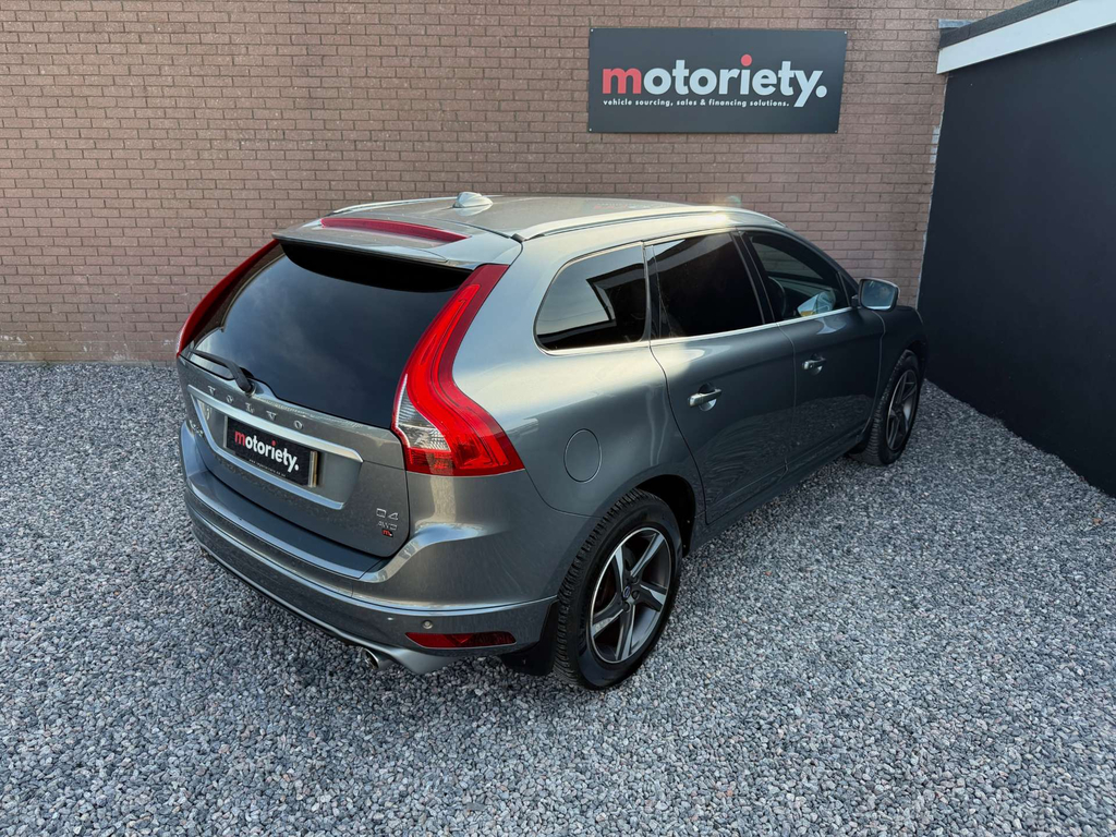Volvo XC60 2.0 D4 R-design Lux Nav Suv Euro 6 Blue #28
