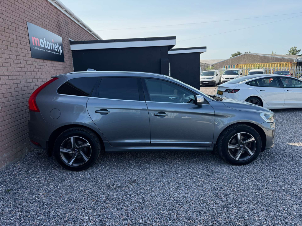 Volvo XC60 2.0 D4 R-design Lux Nav Suv Euro 6 Blue #32
