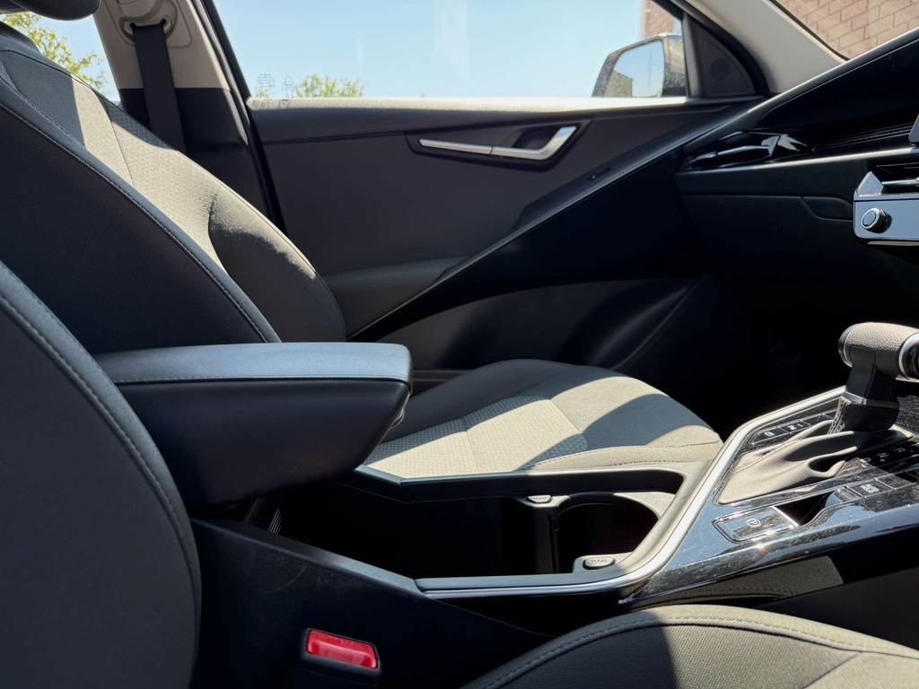 Kia Niro 4 Black #55