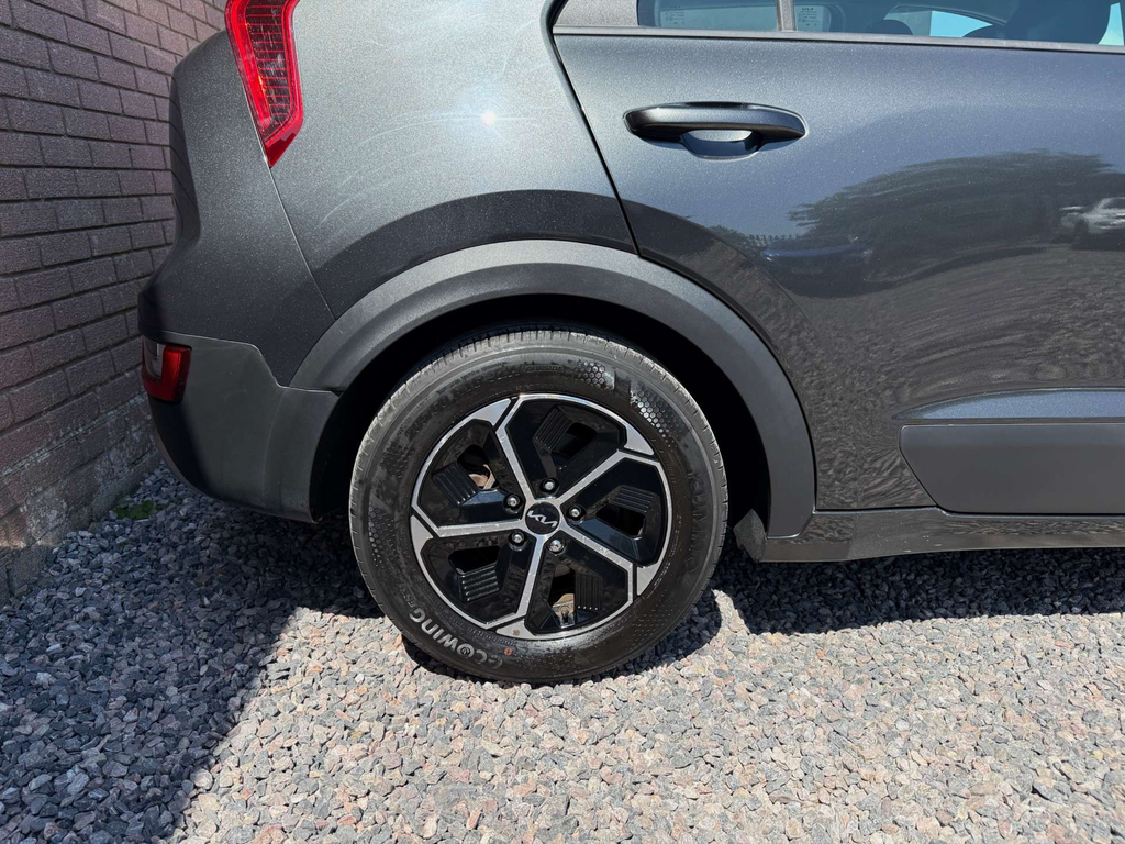 Kia Niro 4 Black #32
