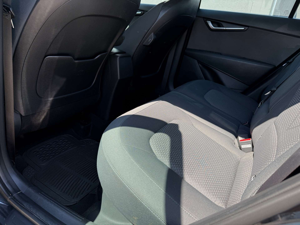 Kia Niro 4 Black #52
