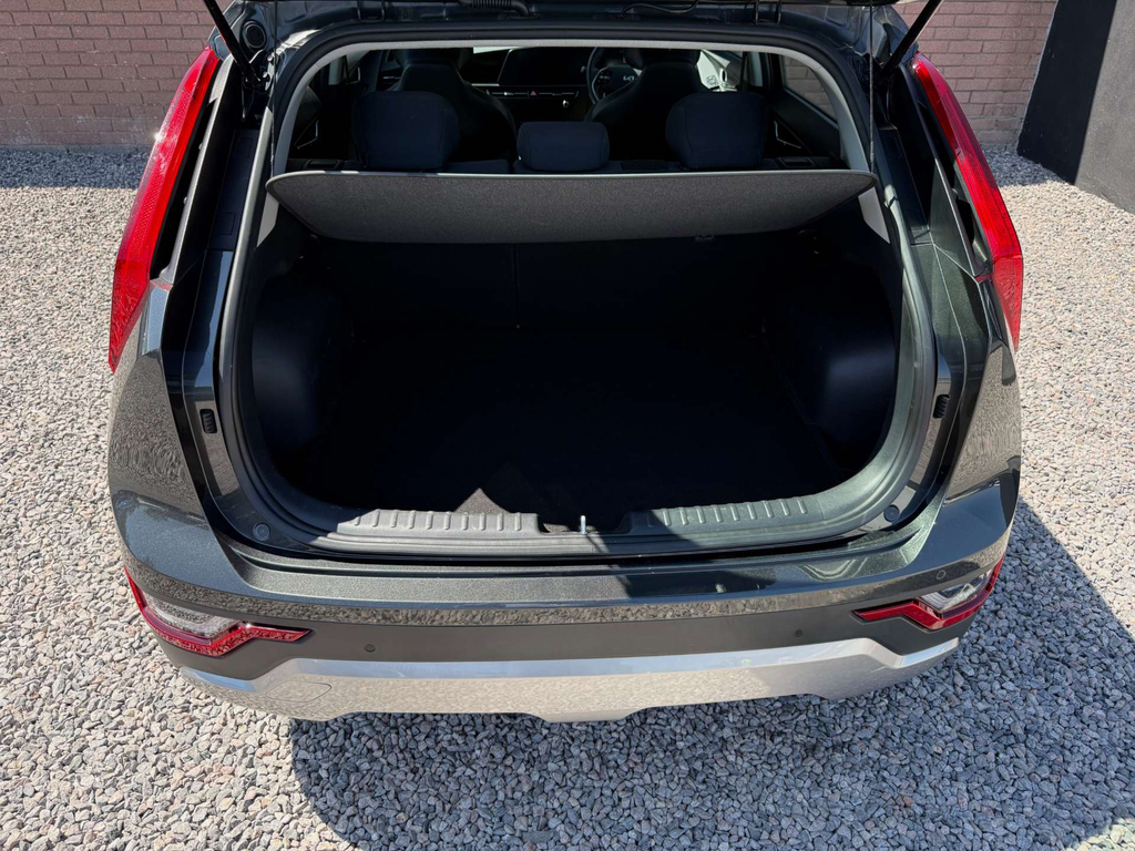 Kia Niro 4 Black #36