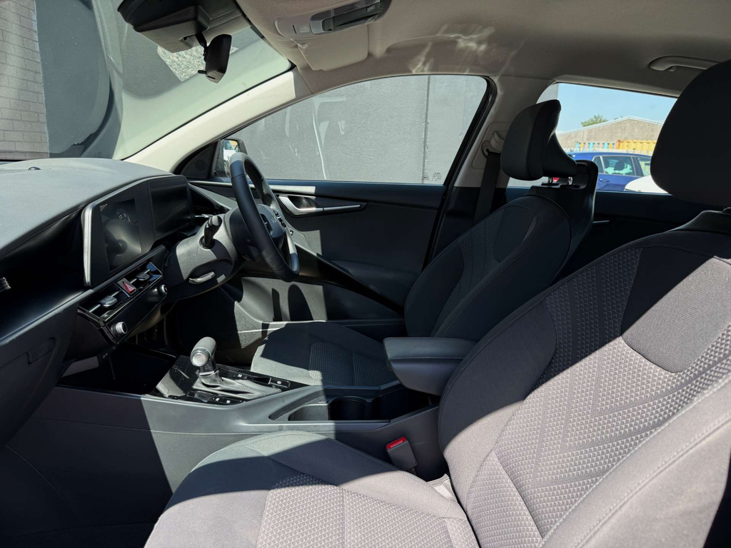 Kia Niro 4 Black #42