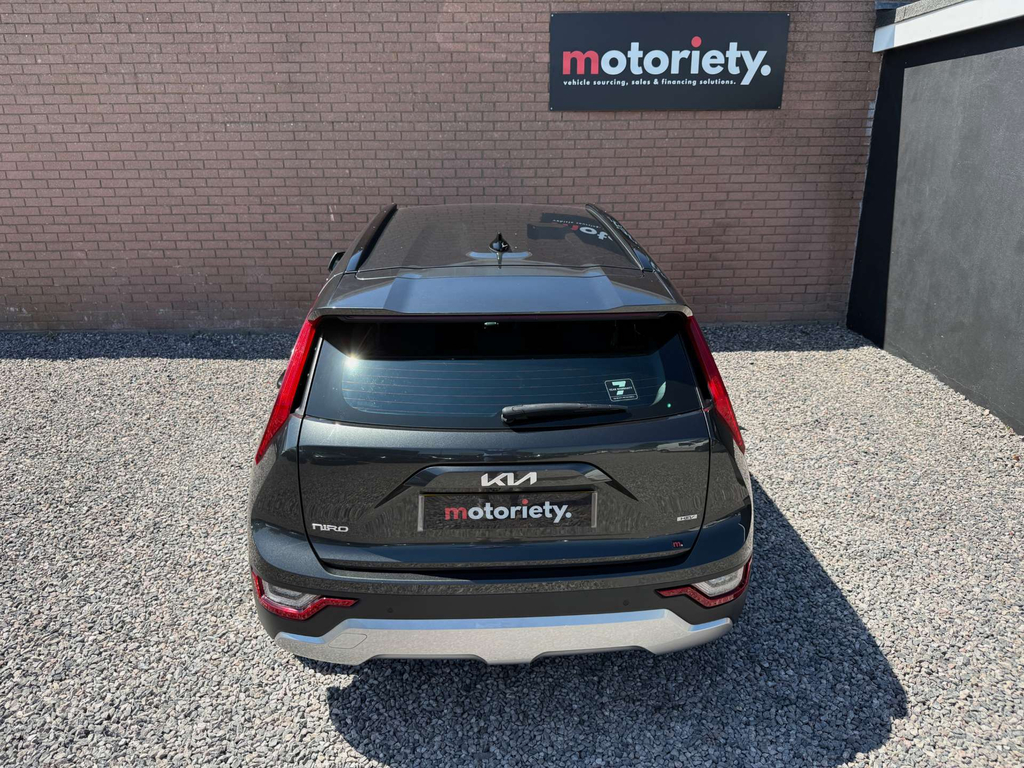Kia Niro 4 Black #26