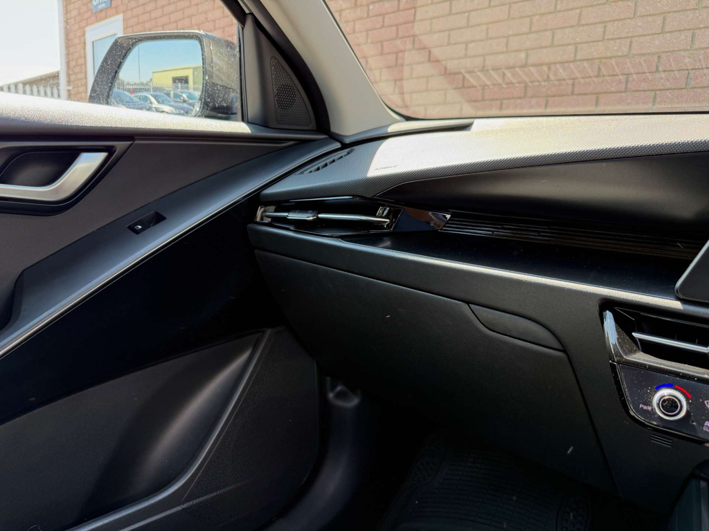 Kia Niro 4 Black #65