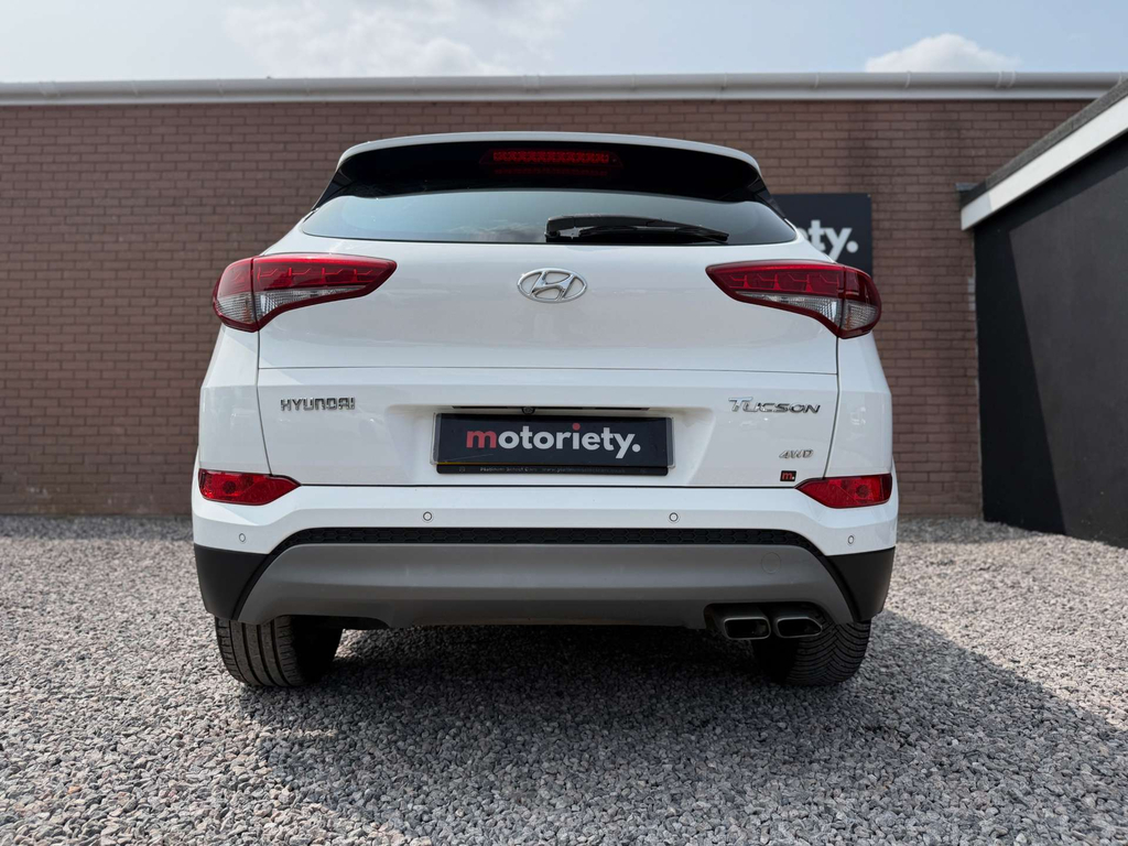 Hyundai Tucson 2017 17 Crdi Black #23