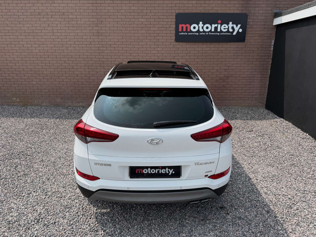 Hyundai Tucson 2017 17 Crdi Black #21