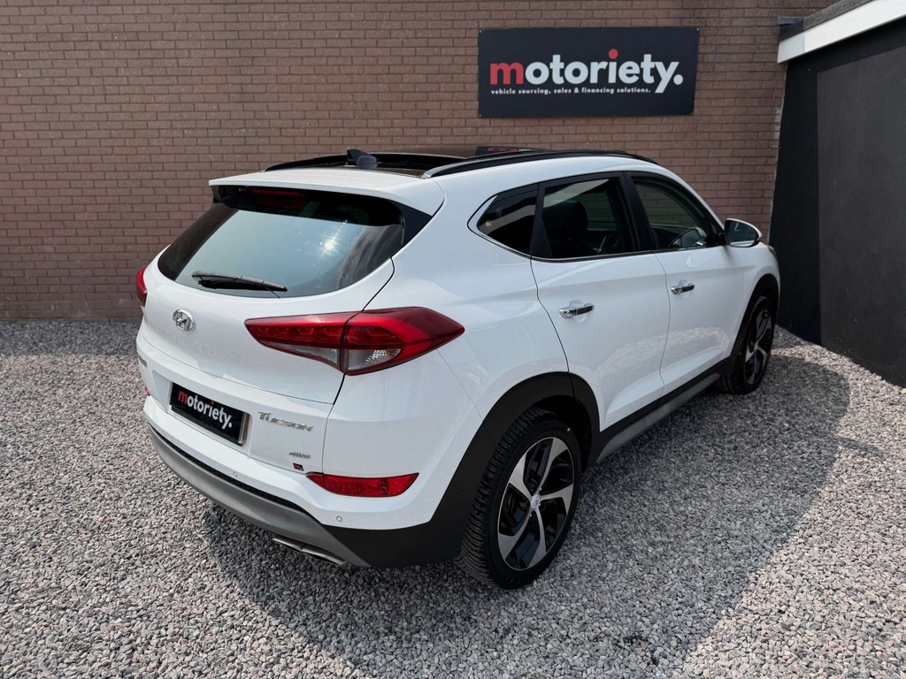 Hyundai Tucson 2017 17 Crdi Black #30