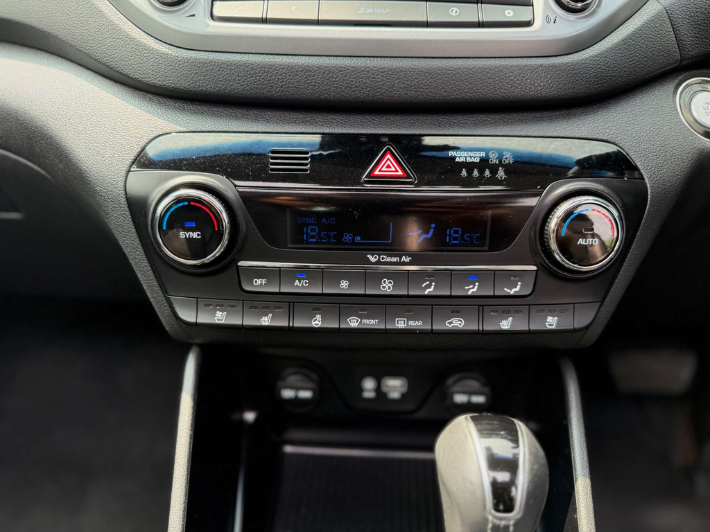 Hyundai Tucson 2017 17 Crdi Black #66