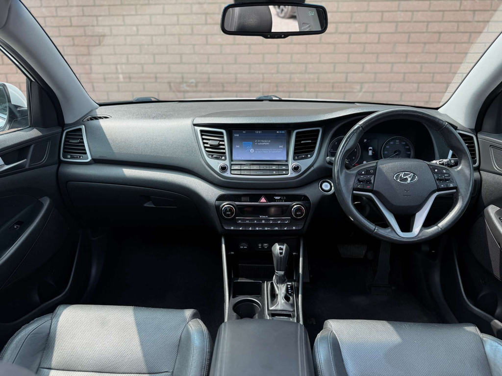 Hyundai Tucson 2017 17 Crdi Black #53