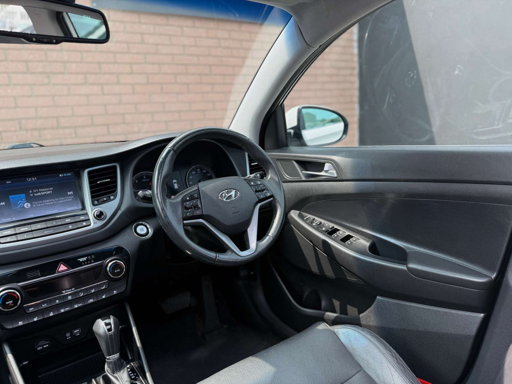 Hyundai Tucson 2017 17 Crdi Black #54