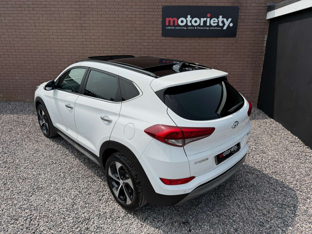 Hyundai Tucson 2017 17 Crdi Black #15