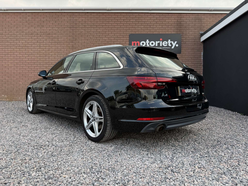 Audi A4 S Line Tfsi  #2