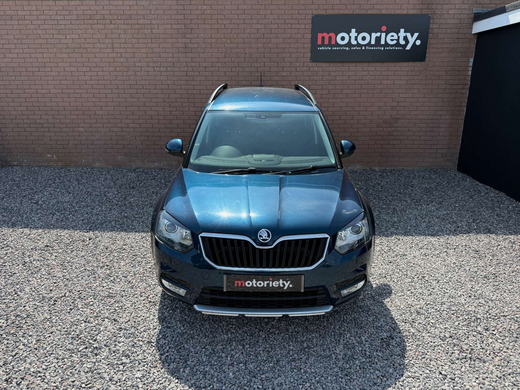 Skoda Yeti Suv 1.2 Red #10