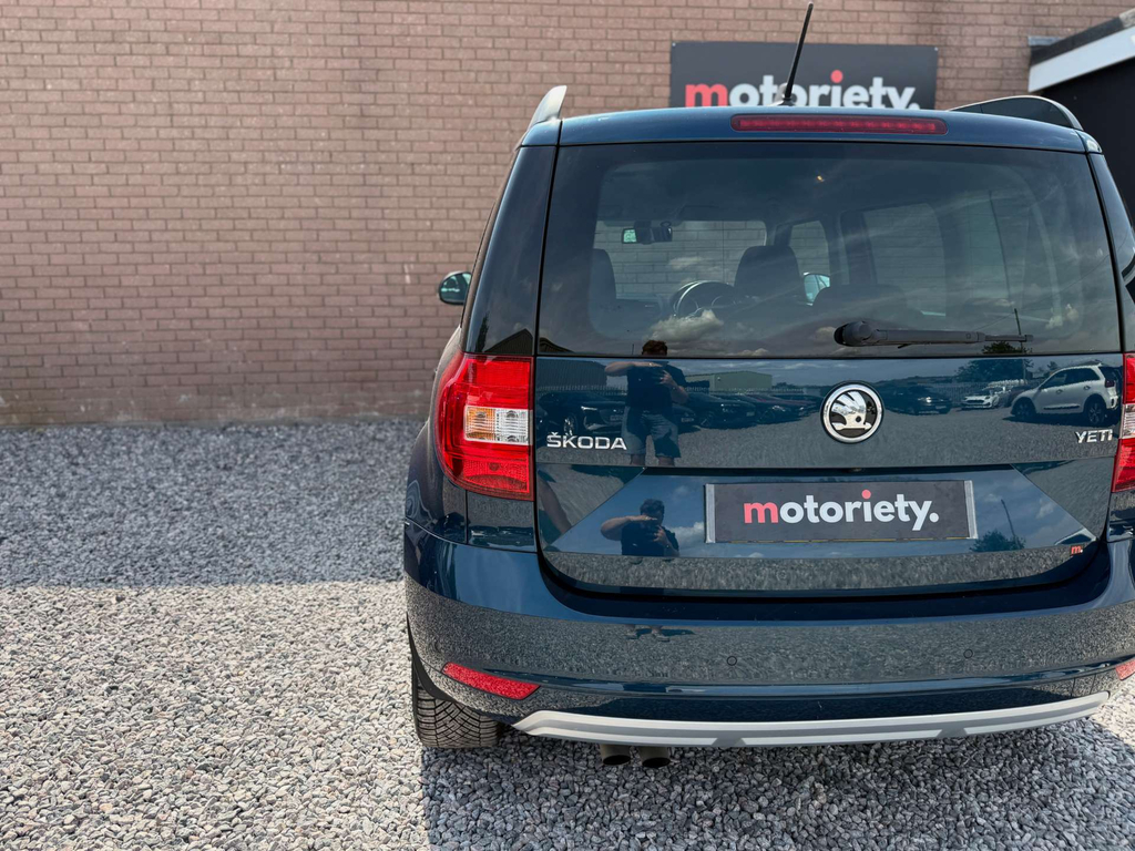 Skoda Yeti Suv 1.2 Red #20