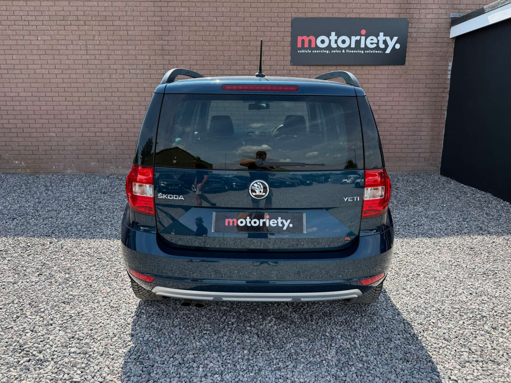 Skoda Yeti Suv 1.2 Red #21