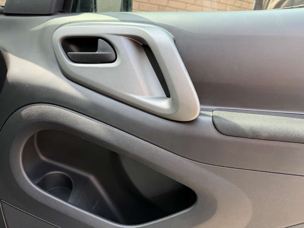 Citroen Berlingo 1.6L Enterprise Blue #60