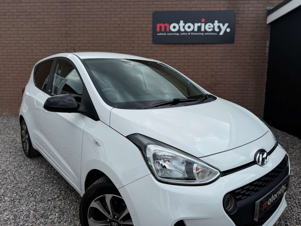 Hyundai I10 Play  #5