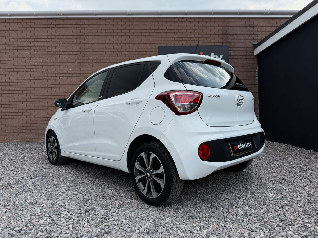 Hyundai I10 Play  #2