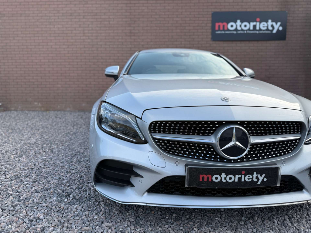 Mercedes-Benz 300  White #7