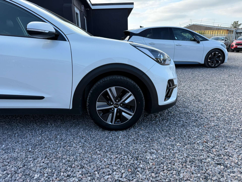 Kia Niro 1.6 Gdi Hybrid 2 Dct Black #35