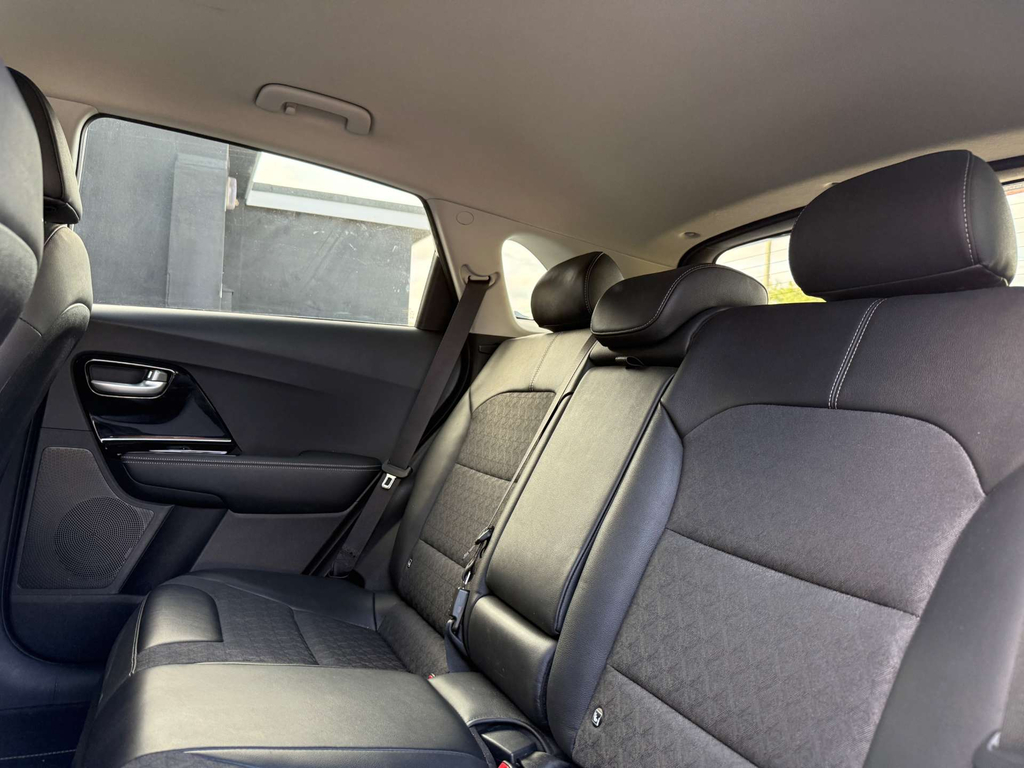 Kia Niro 1.6 Gdi Hybrid 2 Dct Black #52