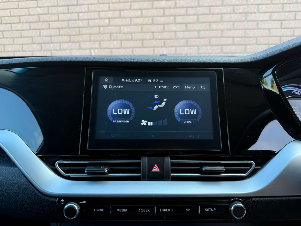Kia Niro 1.6 Gdi Hybrid 2 Dct Black #66