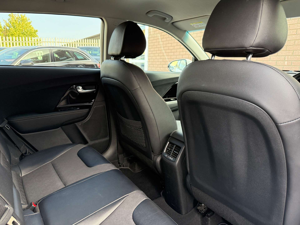 Kia Niro 1.6 Gdi Hybrid 2 Dct Black #46