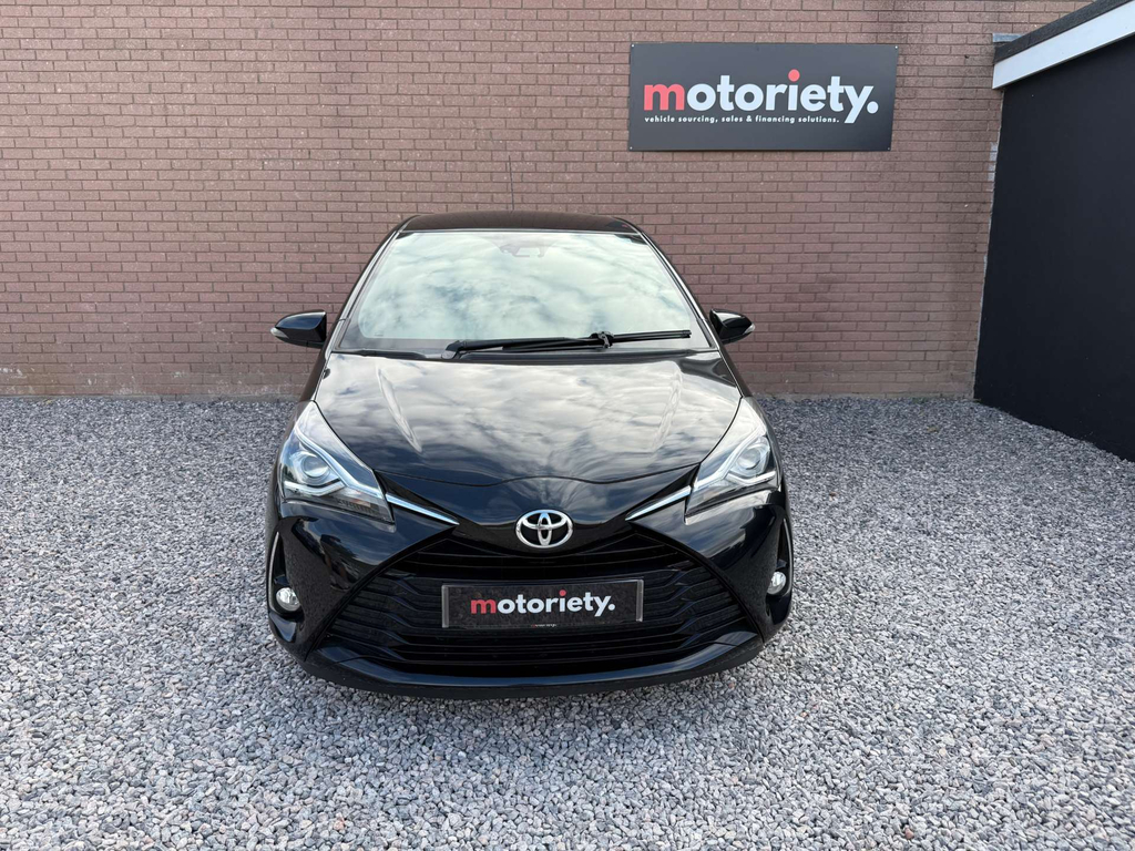 Toyota Yaris Red #9