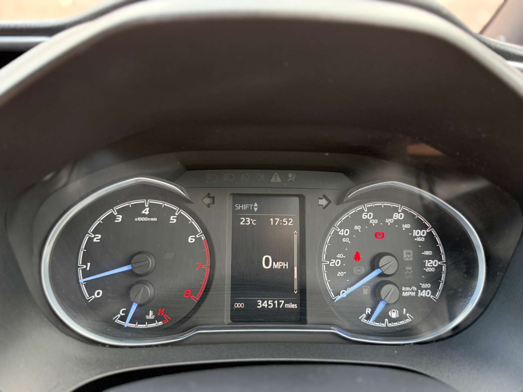 Toyota Yaris Red #68