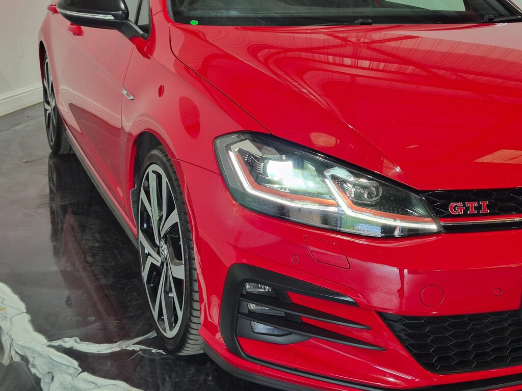 Volkswagen Golf 2.0 Tsi Gti Performance Hatchback Manua MT67DGZ Red #4