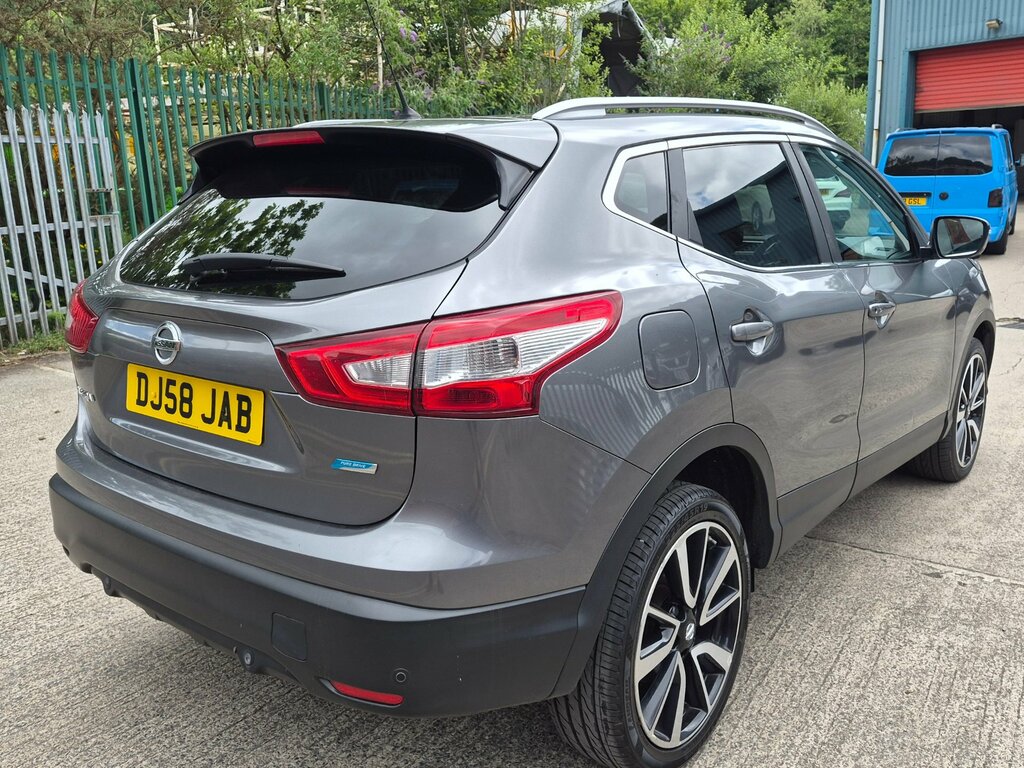 Nissan Qashqai 1.5 Dci N-tec Black #5