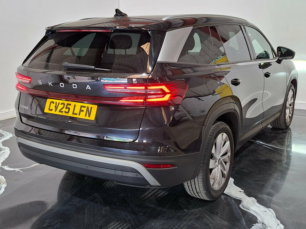 Skoda Kodiaq 1.5 Tsi E-tec Mhev Se L Suv Hybrid Dsg Black #3