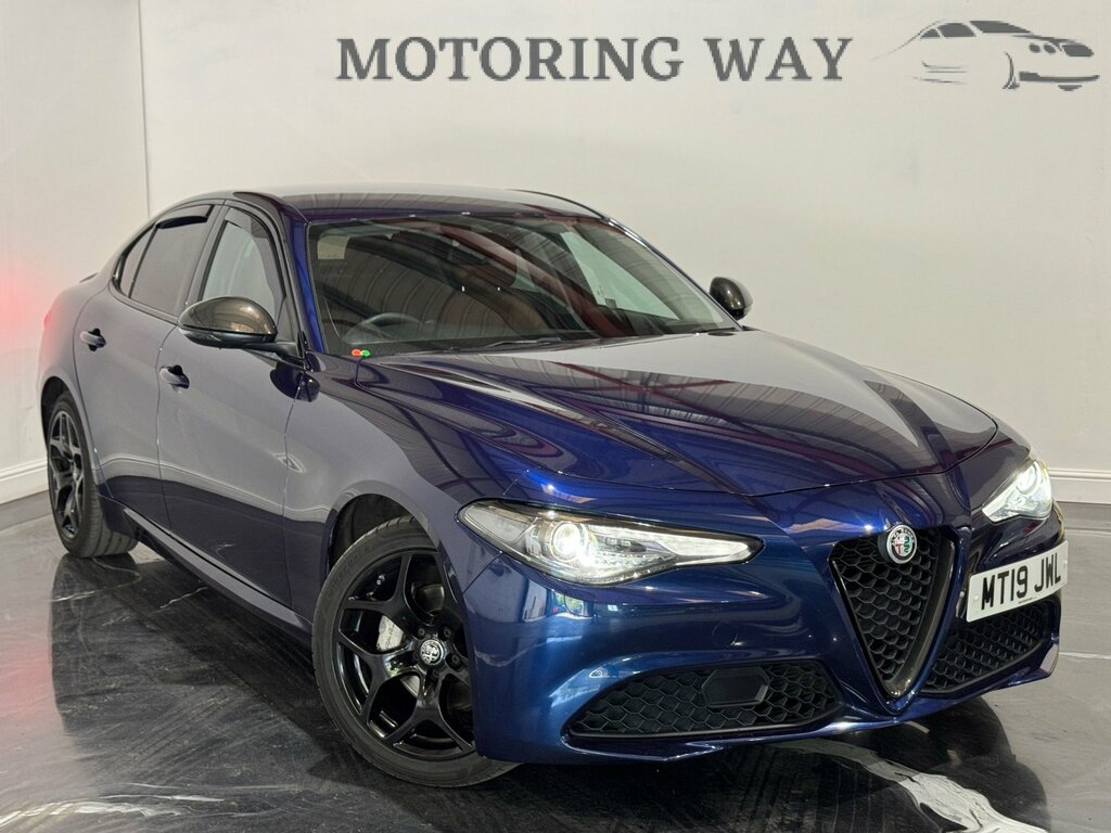 Alfa Romeo Giulia 2.0T Nero Edizione Saloon Euro 6 Blue