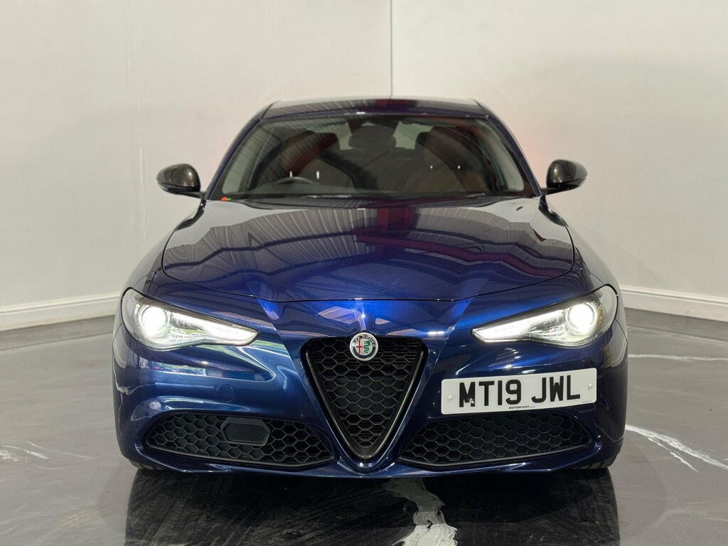 Alfa Romeo Giulia 2.0T Nero Edizione Saloon Euro 6 Blue #2
