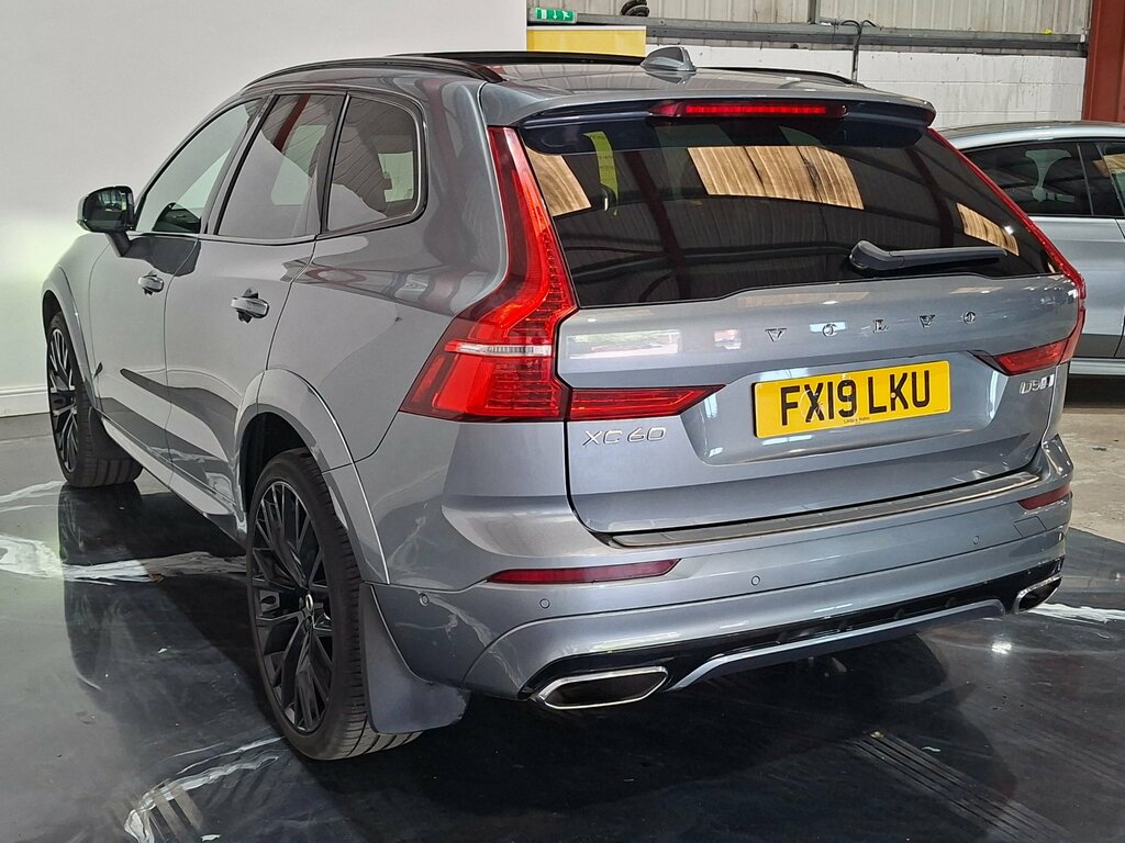 Volvo XC60 2.0 D5 Powerpulse R-design Pro Suv Grey #6