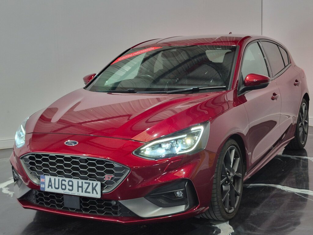 Ford Focus 2.0 Ecoblue St Hatchback Euro 6 Red #3