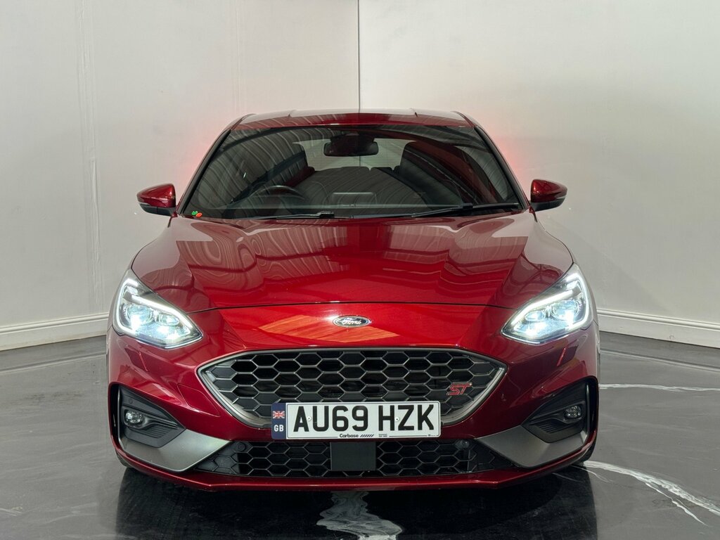 Ford Focus 2.0 Ecoblue St Hatchback Euro 6 Red #2