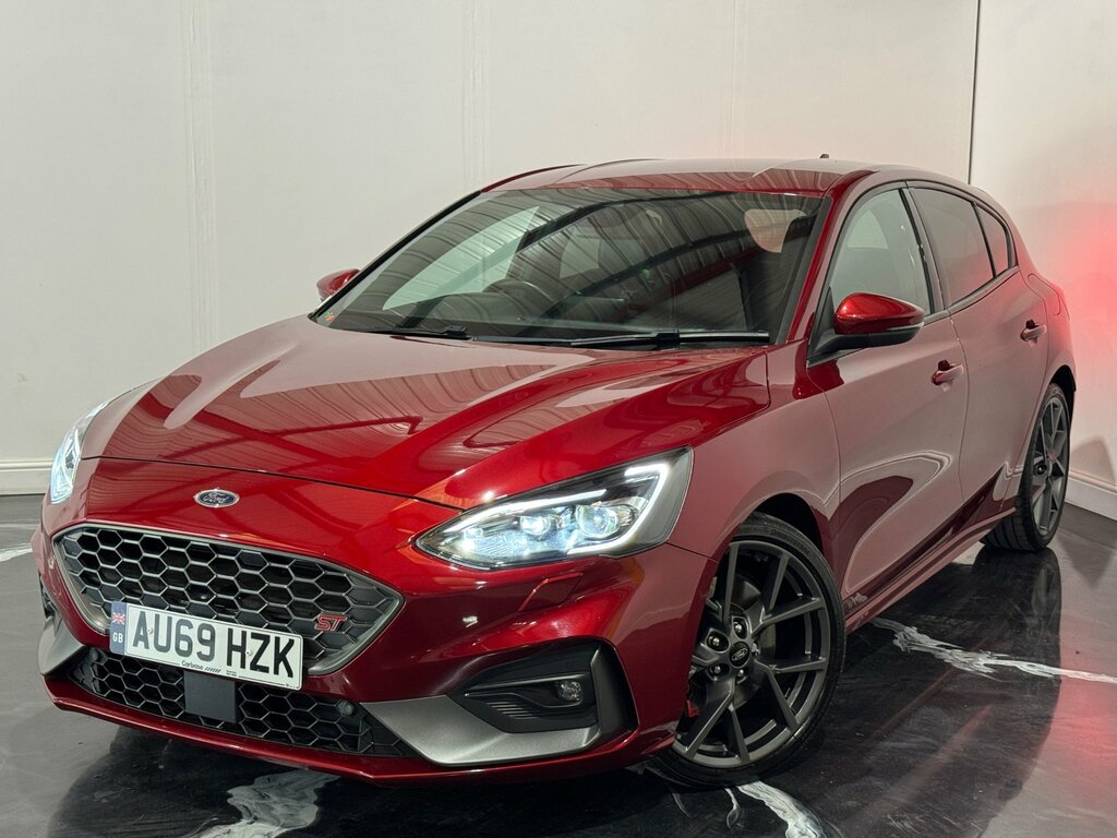 Ford Focus 2.0 Ecoblue St Hatchback Euro 6 Red #3