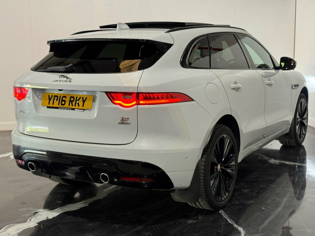 Jaguar F-Pace 3.0 D300 V6 S Suv Awd Euro 6 Ss White #3