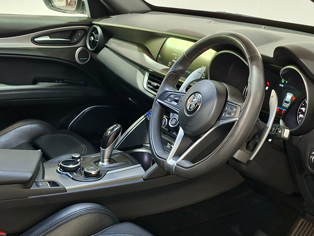 Alfa Romeo Stelvio 2.2 D 210 Speciale White #7