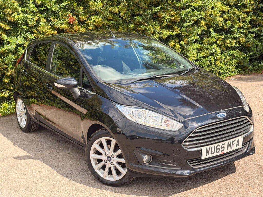 Ford Fiesta 1.0T Ecoboost Titanium Euro 6 Ss Black #4