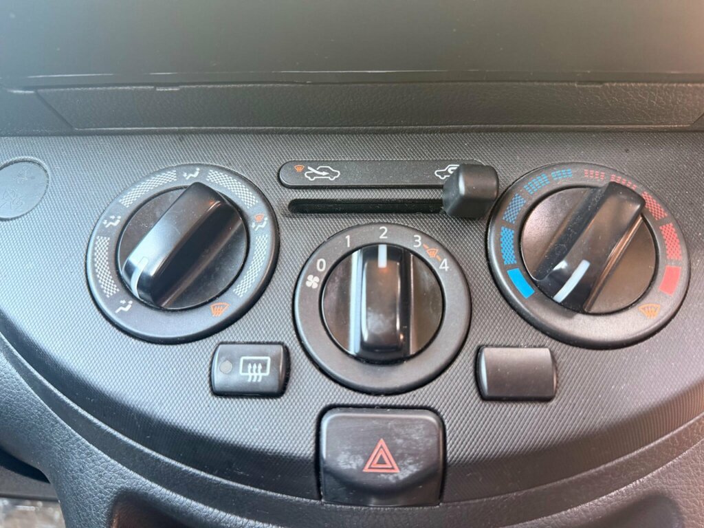 Nissan Note 1.6 Acenta Blue #14