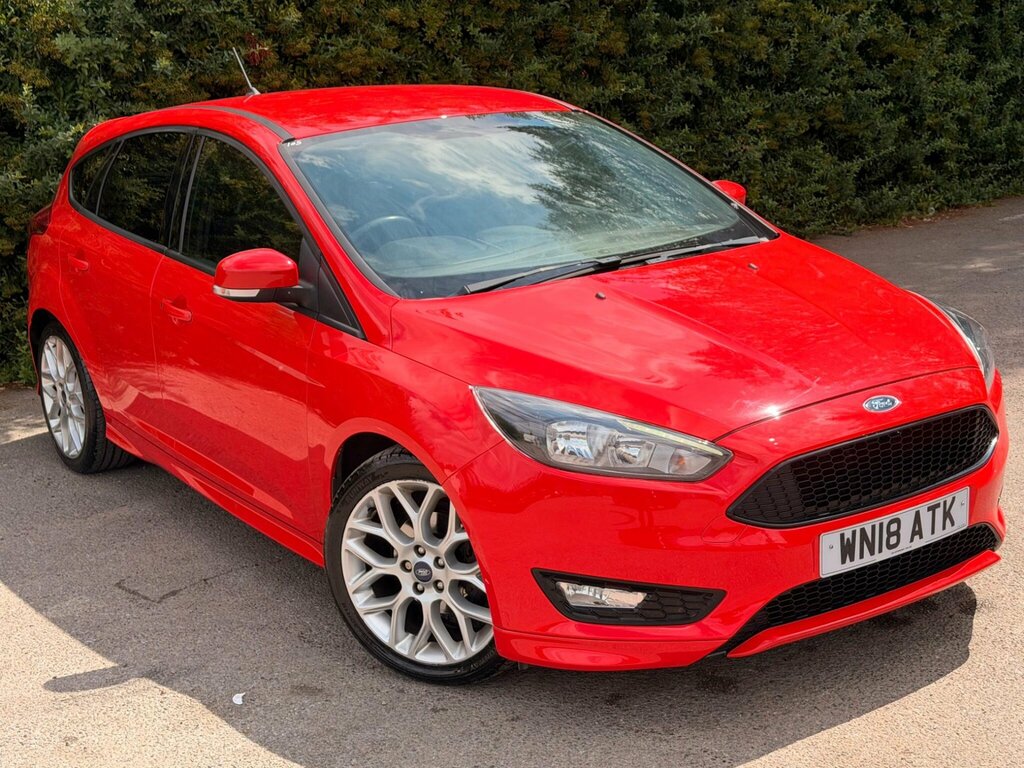 Ford Focus 1.0T Ecoboost St-line Euro 6 Ss Red