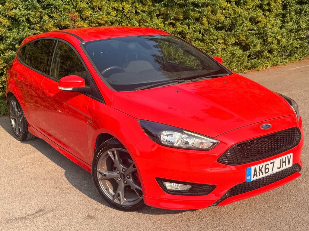 Ford Focus 1.0T Ecoboost St-line X Euro 6 Ss Red