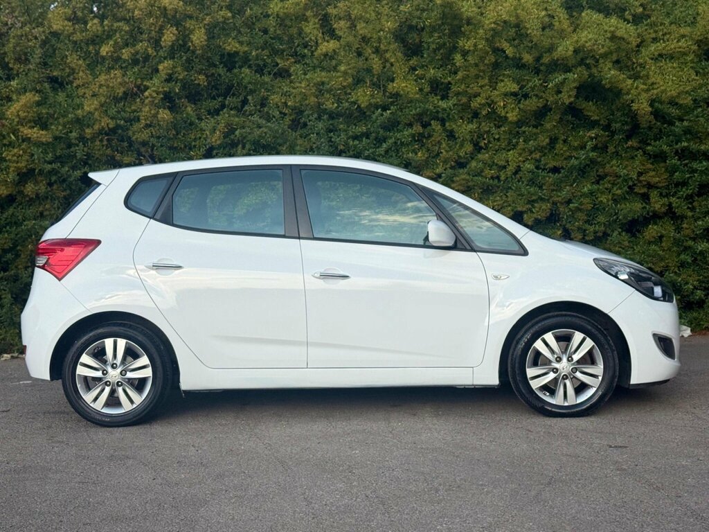 Hyundai Ix20 Hatchback 1.4 Active Euro 5 201515 Blue #8
