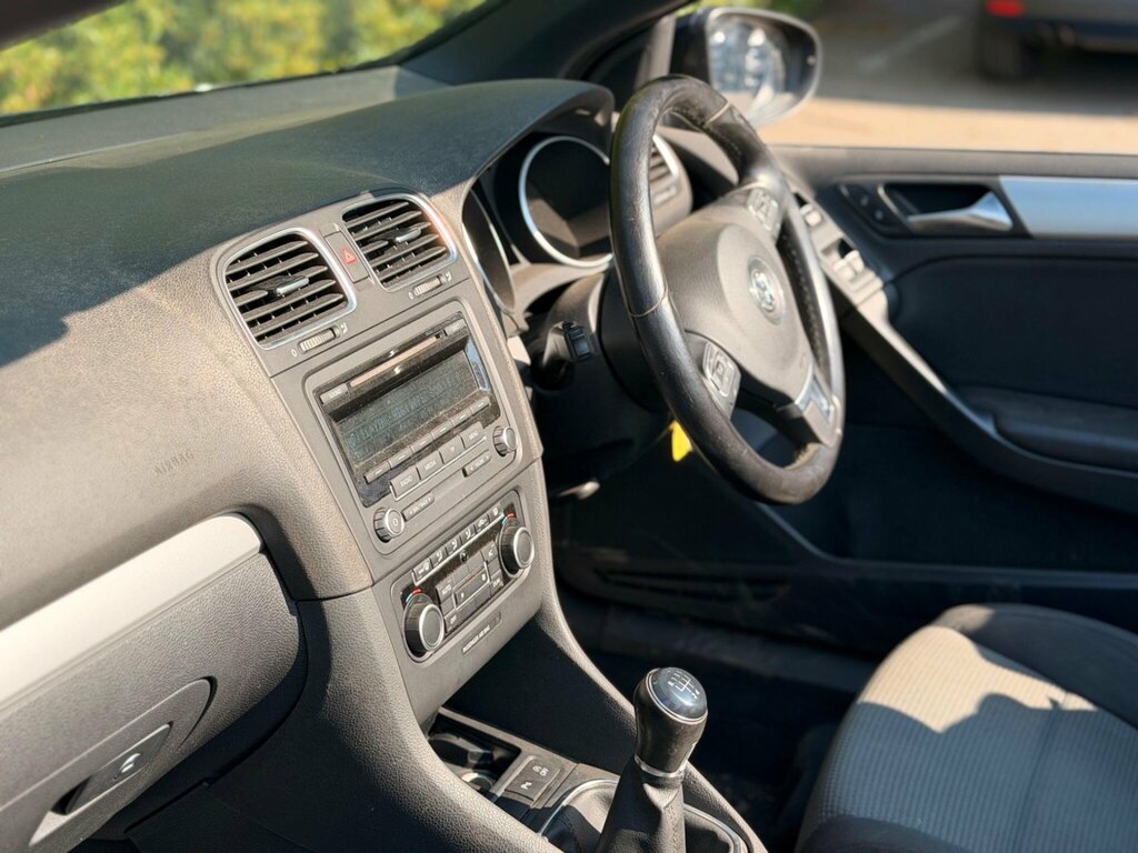 Volkswagen Golf Match Tdi 5-Door Red #18